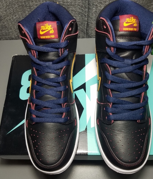 Nike SB Dunk Hi - Size 10.5 main image 4